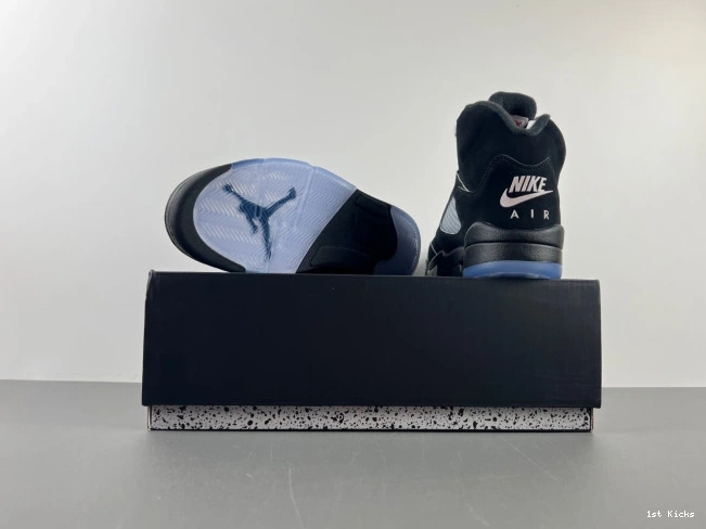 Black Reimagined 5 Metallic Jordan HF3975-001 Air 0702